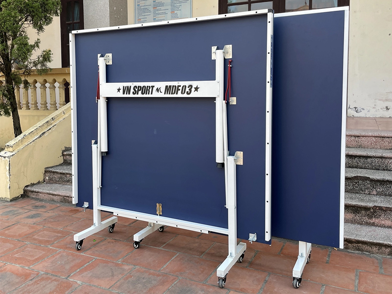 Bàn bóng bàn gấp gọn - Lợi ích khi sử dụng trong không gian nhỏ 1 Bàn bóng bàn gấp gọn