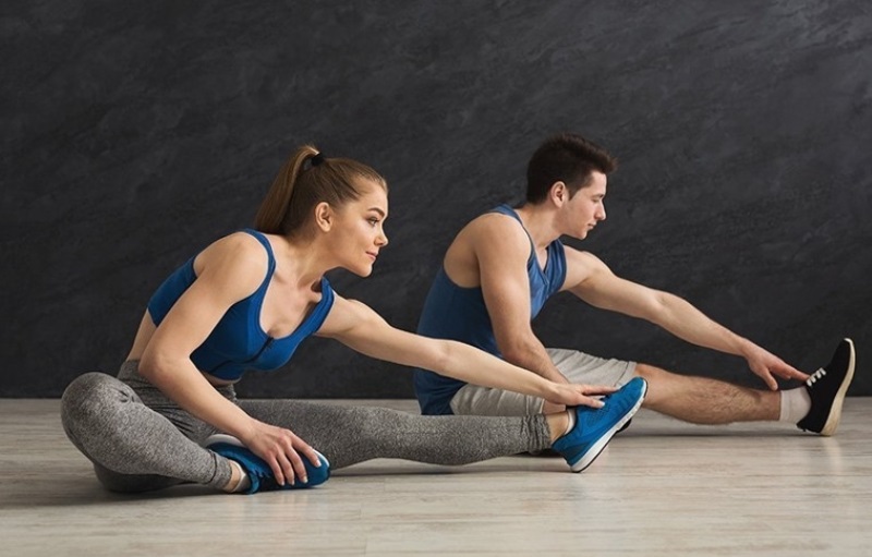 Hướng dẫn các bài Sumo Squat đốt mỡ tăng cơ mông đùi 7 Sumo Squat