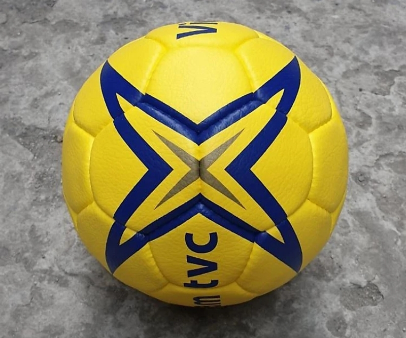 Quả bóng ném TVC thi đấu