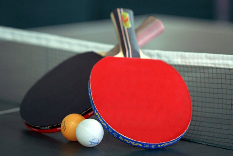Chọn vợt bóng bàn phù hợp với trình độ chơi 