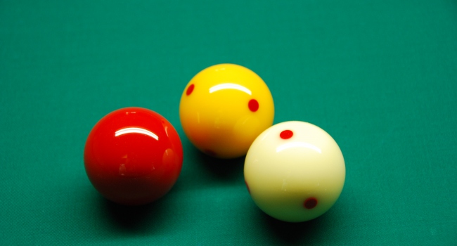 Bàn bida băng là gì? Cấu tạo và các giải đấu 4 bi 3 băng camron