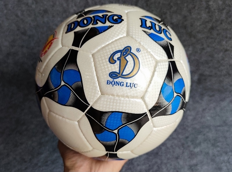 Quả bóng đá Động Lực UCV 3.05 số 4