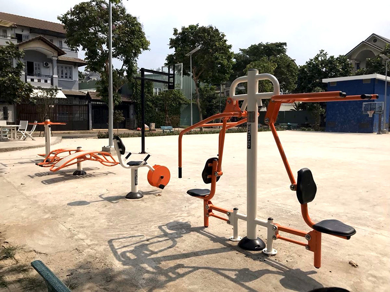 Máy tập công viên Vifa trụ đơn D114