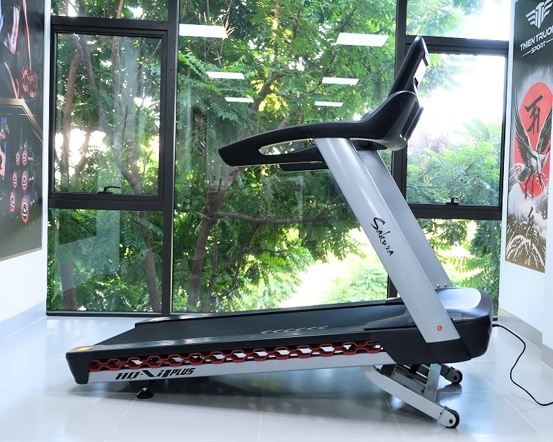 Showroom máy chạy bộ Thể thao Thiên Trường
