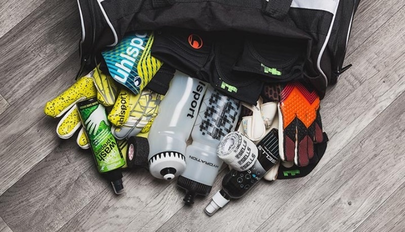 Phụ kiện bóng đá dành cho cầu thủ