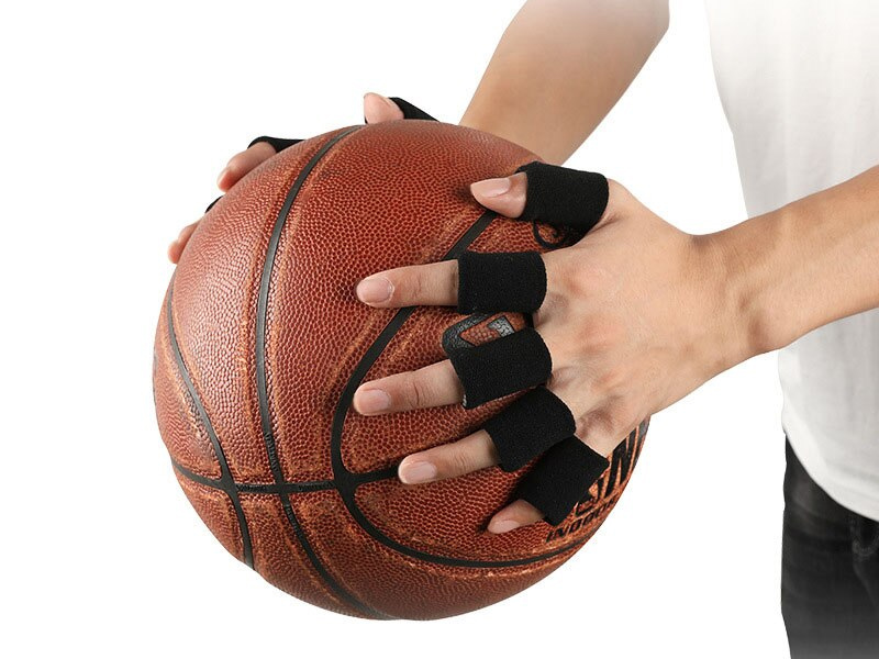 Mua phụ kiện bóng rổ chính hãng tại Thể Thao Thiên Trường 