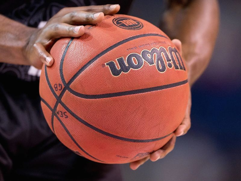 Quả bóng rổ Wilson