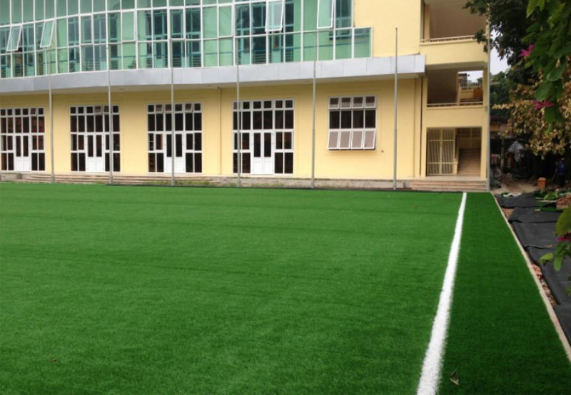 Top 10 sân bóng gần đây đang cho thuê tại Hà Nội đáng tiền nhất 7 Sân bóng 10-10 Trần Huy Liệu