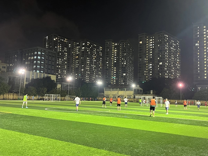 Top 10 sân bóng gần đây đang cho thuê tại Hà Nội đáng tiền nhất 5 Sân bóng đá Cổ Nhuế