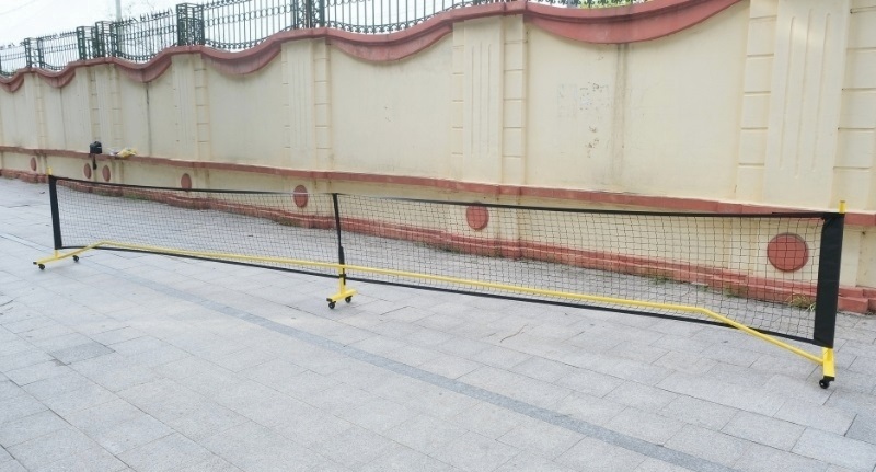 Trụ lưới di động Pickleball tập luyện