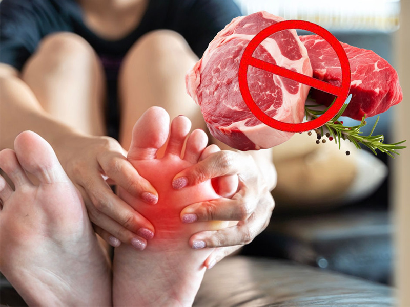 Người bị gout nên hạn chế ăn thịt đỏ 