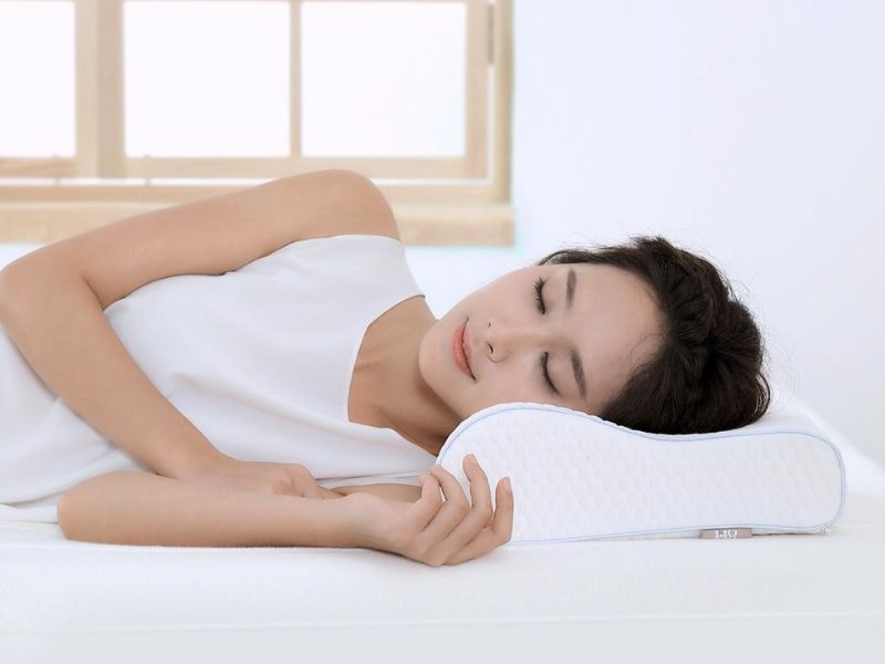 5 Nguyên nhân gây đau cổ vai gáy phổ biến và cách phòng tránh 4 Chọn gối ngủ phù hợp