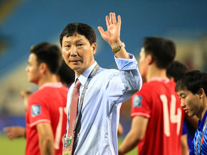 Huấn luyện viên Kim Sang-Sik là ai? Tiểu sử và sự nghiệp 1 Huấn luyện viên Kim Sang-Sik