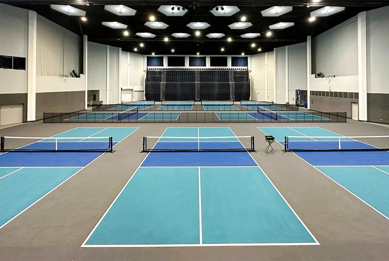 Sân pickleball trong nhà 