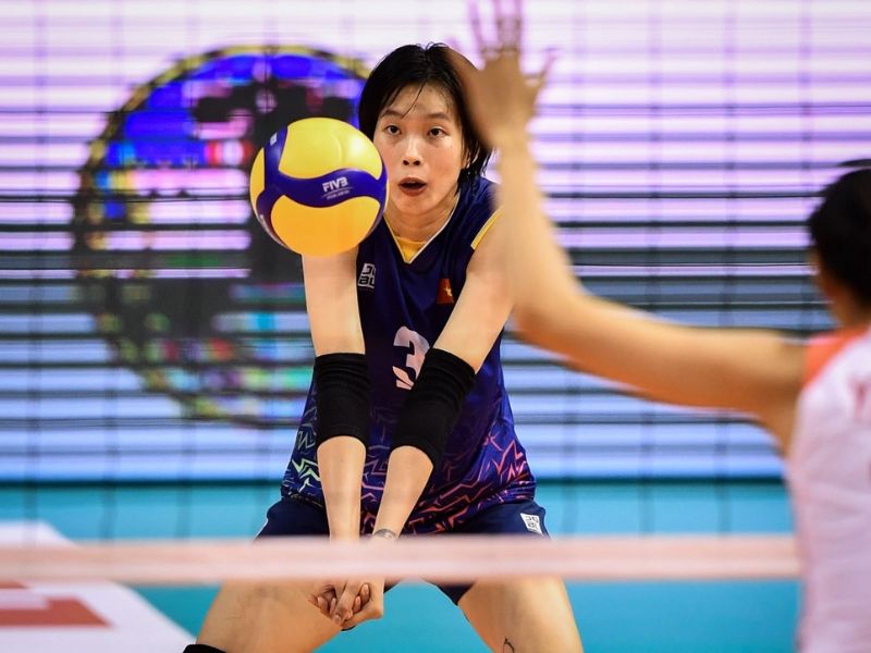 8 sai lầm thường mắc phải khi đệm bóng chuyền và cách tránh 2 đệm bóng