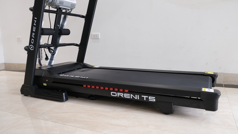 máy chạy bộ Oreni T5