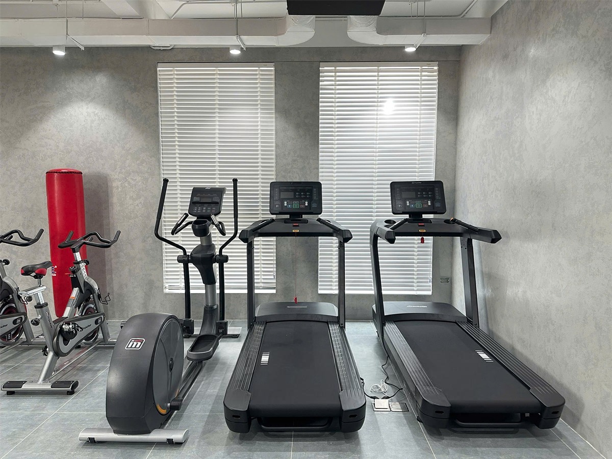 Máy chạy bộ Impulse AC800 cao cấp