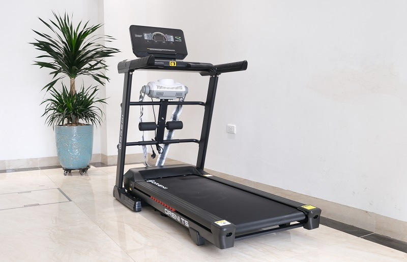 Máy chạy bộ Oreni T5 hình ảnh thực tế