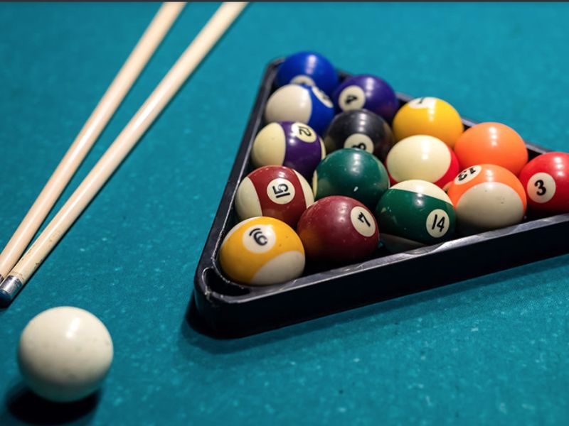 Hướng dẫn cách chơi bida 8 bi cơ bản chi tiết từ A-Z 2 xếp bi