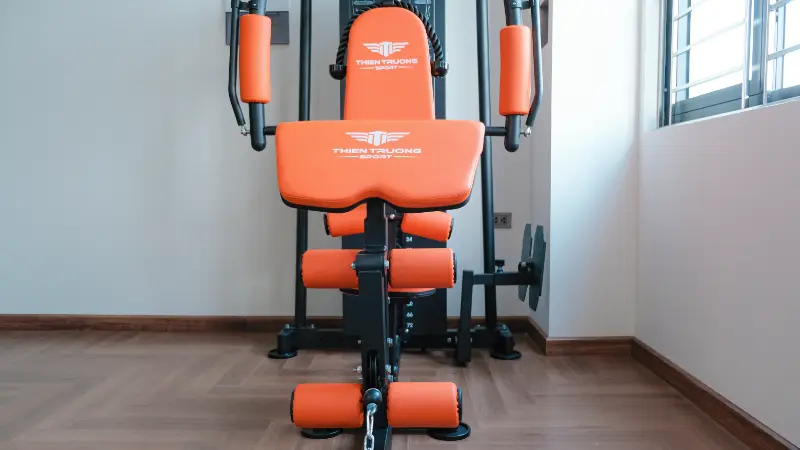 Review giàn tạ hq 700s chi tiết 4 Đệm da giàn tạ HQ-700S