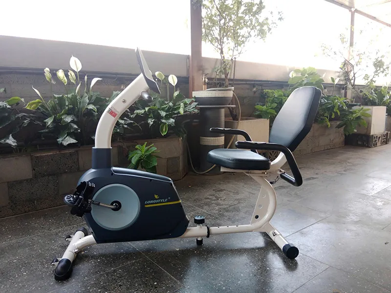 xe đạp tập cho người già