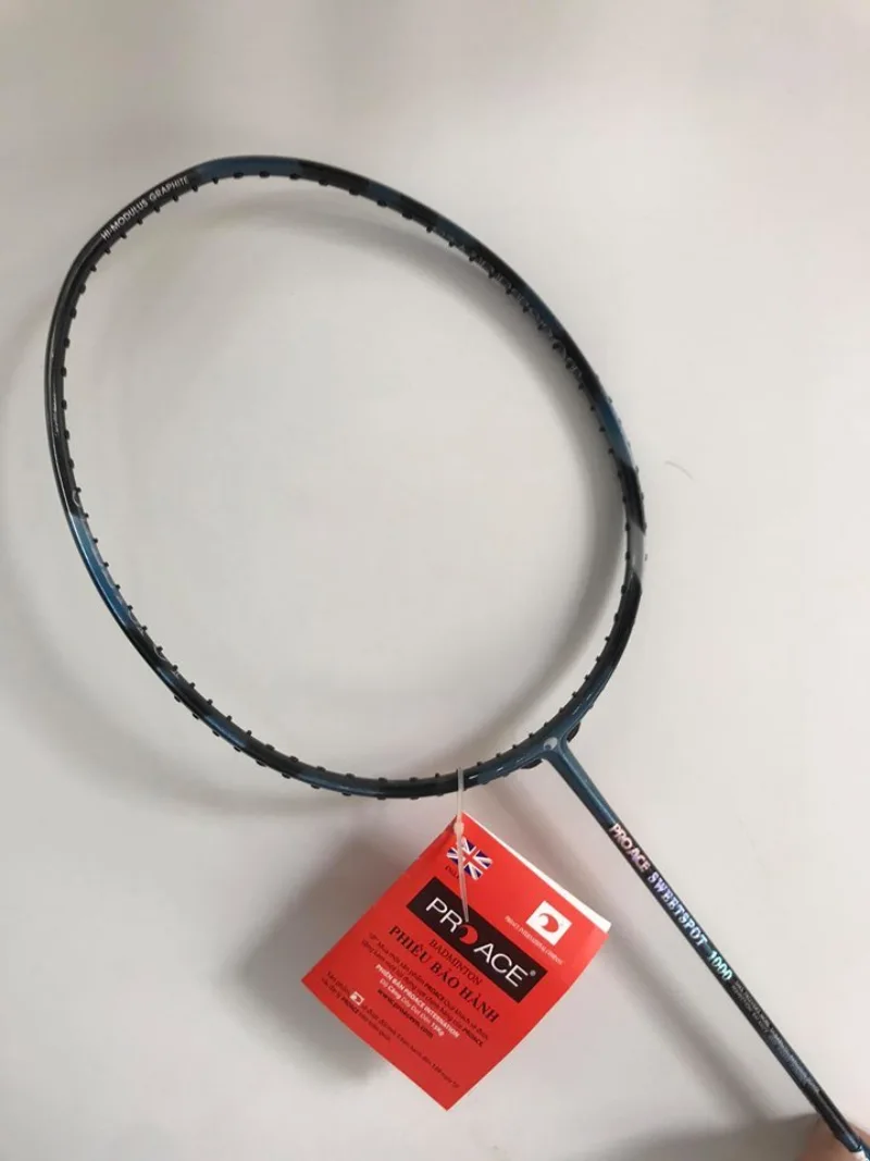 Nên mua vợt Yonex hay ProAce cho người mới chơi? 5 Mua vợt Yonex và ProAce chính hãng ở đâu uy tín?